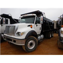 2006 INTERNATIONAL 7600 Dump Truck