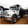 Image 1 : INTERNATIONAL 7600 Dump Truck