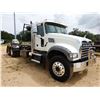 Image 4 : 2020 MACK GR64F Roll Off Truck