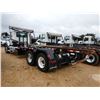 Image 2 : 2019 MACK GR64F Roll Off Truck