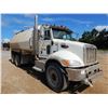Image 4 : 2013 PETERBILT 348 Water Truck