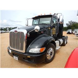 2011 PETERBILT 386 Day Cab Truck