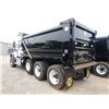 Image 2 : 2020 MACK GR64F Dump Truck