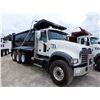 Image 4 : 2020 MACK GR64F Dump Truck