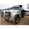 Image 1 : 2019 MACK GR64F Dump Truck