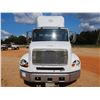 Image 5 : 2002 FREIGHTLINER FL112 Day Cab Truck
