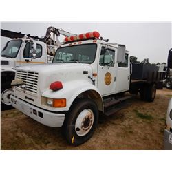 1996 INTERNATIONAL 4700 Specialty Truck