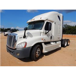 2012 FREIGHTLINER CASCADIA Sleeper Truck