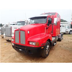2007 KENWORTH T600 Sleeper Truck