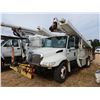 Image 1 : 2003 INTERNATIONAL 4200 Boom / Bucket / Crane Truck