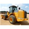 Image 2 : 2011 JOHN DEERE 624K Wheel Loader