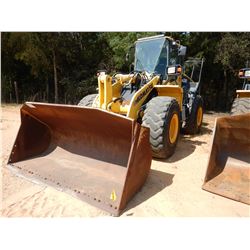 2015 KOMATSU WA380-7 Wheel Loader