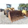 Image 2 : 1996 CATERPILLAR 966F SERIES II Wheel Loader