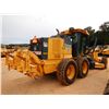 Image 3 : 2010 JOHN DEERE 672G Motor Grader