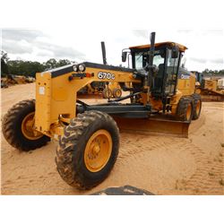 2014 JOHN DEERE 670G Motor Grader