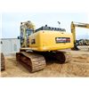 Image 4 : 2014 KOMATSU PC390LC-10 Excavator