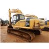Image 2 : 2005 KOMATSU PC220LC-7 Excavator