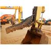 Image 5 : 2005 KOMATSU PC220LC-7 Excavator