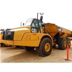 2014 CATERPILLAR 740B Articulated Truck