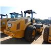 Image 3 : 2018 CATERPILLAR CS54B Compaction Equipment