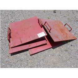 OUTRIGGER PADS Equipment Part