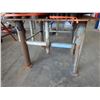Image 3 : METAL TABLE Shop Equipment