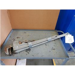 WESTWARD (2) PIPE WRENCHES Tool