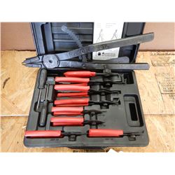 STINGER SNAP RING/ PLIERS SET Tool