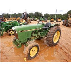JOHN DEERE 1050 Tractor