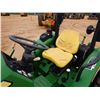 Image 10 : JOHN DEERE 5065E Tractor
