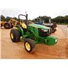 Image 4 : JOHN DEERE 5065E Tractor