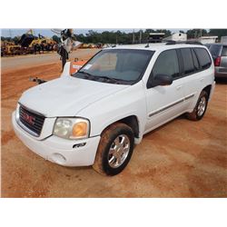 2004 GMC ENVOY Car / SUV