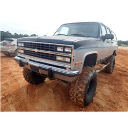 1991 CHEVROLET SUBURBAN Car / SUV