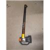 Image 1 : FISKARS AXE