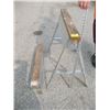 Image 1 : 2 WOOD/METAL FOLDING SAW HORSES