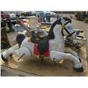 Image 2 : 1 METAL HORSE, 4 PLASTIC CAROUSEL HORSES