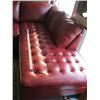 Image 2 : BEAUTIFUL RED SECTIONAL SOFA