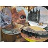 Image 2 : 7 COLLECTOR PLATES, CEDAR BOX, ROUND NATIVE CARVED DISH WITH BROKEN LID
