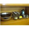 Image 1 : A LOT OF SILVERPLATE, BRASS, LARGE MIXING BOWL
