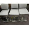 Image 2 : 3 GREY STOOLS