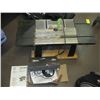 Image 1 : CRAFTSMAN ROUTER TABLE WITH CRAFTSMAN ROUTER WITH ACCESSORIES