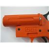 Image 2 : OLIN FLARE GUN, 6 HAND HELD FLARES