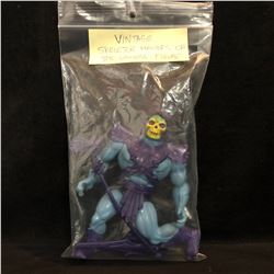 VINTAGE SKELETOR MASTERS OF THE UNIVERSE FIGURE