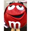 Image 8 : M&M's figure red