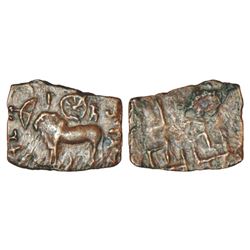 Mughals: Akbar (1556-1605 AD), gold mohur, 10.93g, Agra mint