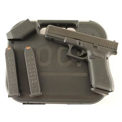 Glock 17 Gen 5 9mm SN: BGTD129