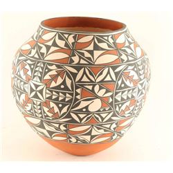 Large Acoma Olla