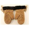 Image 2 : Pair of Mittens