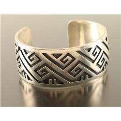 Beautiful Hopi Cuff