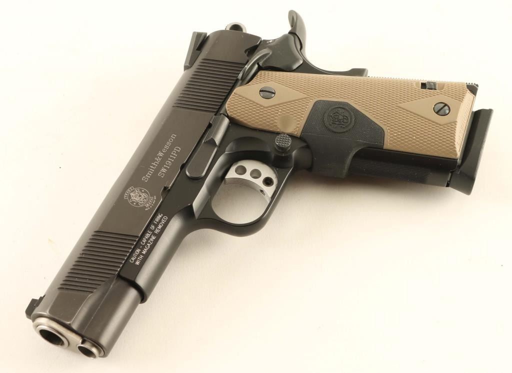 Smith & Wesson SW1911PD .45 ACP SN: JRH3585